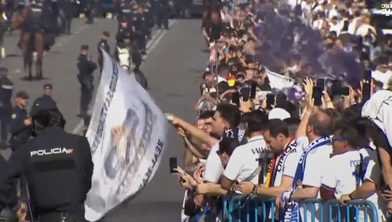 Video: Thousands of Real Madrid fans lining streets as they await player arrivals