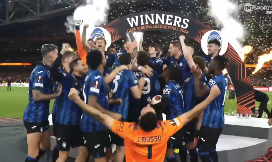 Video: Crazy scenes as Atalanta lift Europa League trophy in Dublin