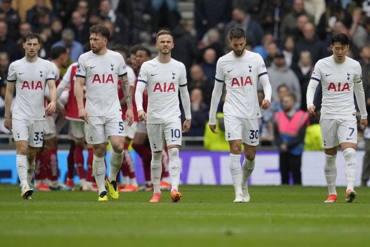 Gary Lineker claims absence of Tottenham player responsible for club’s collapse
