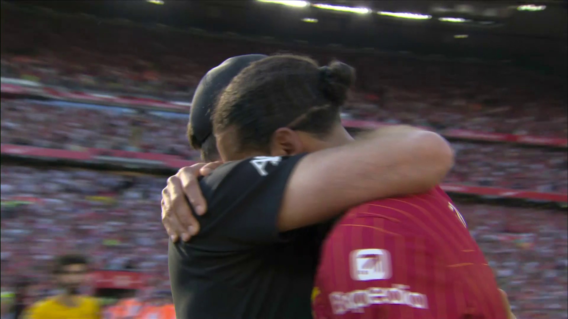 Video: Virgil van Dijk and Jurgen Klopp share emotional moment at full-time