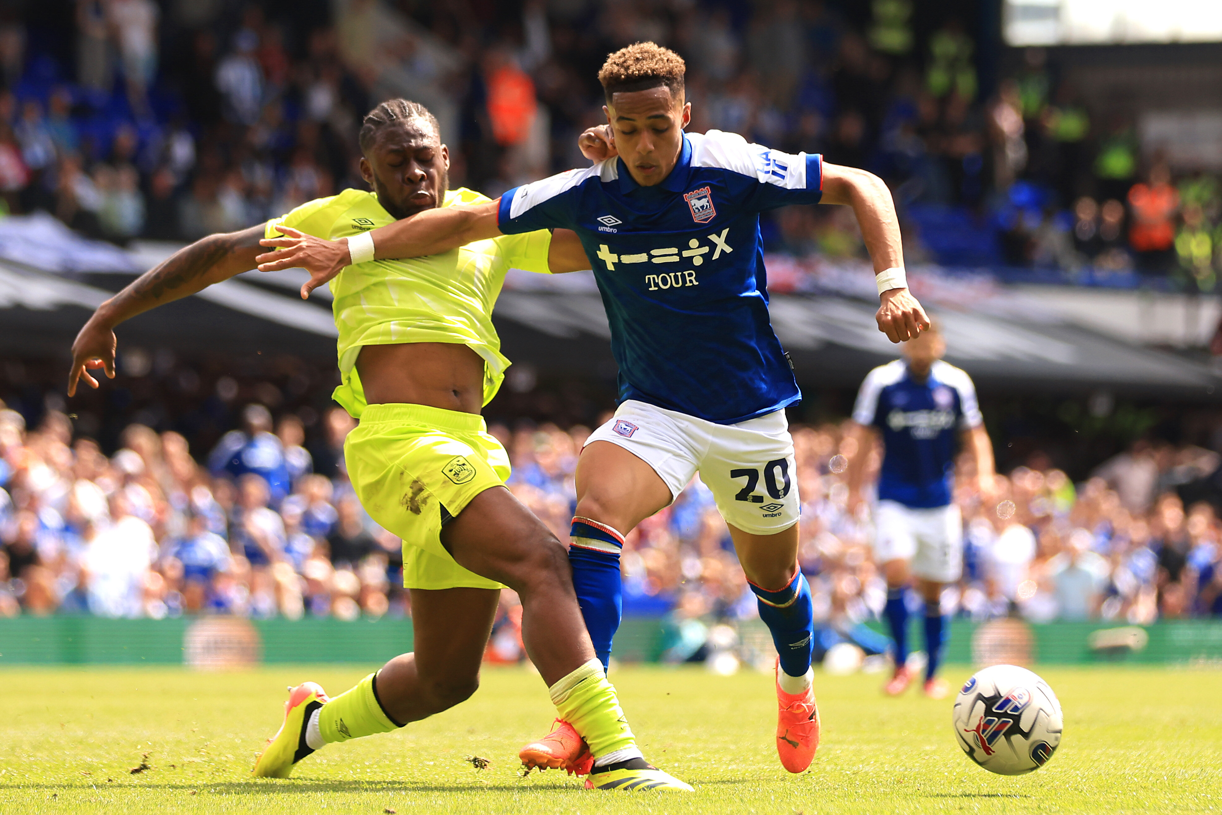 Chelsea youngster Omari Hutchinson wants to return to Ipswich Town this summer