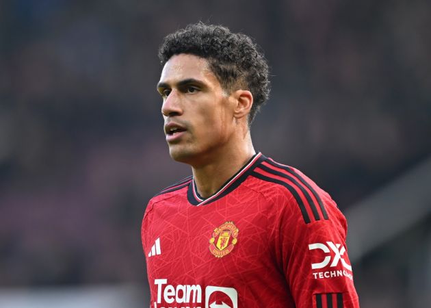 manchester united vs everton raphael varane