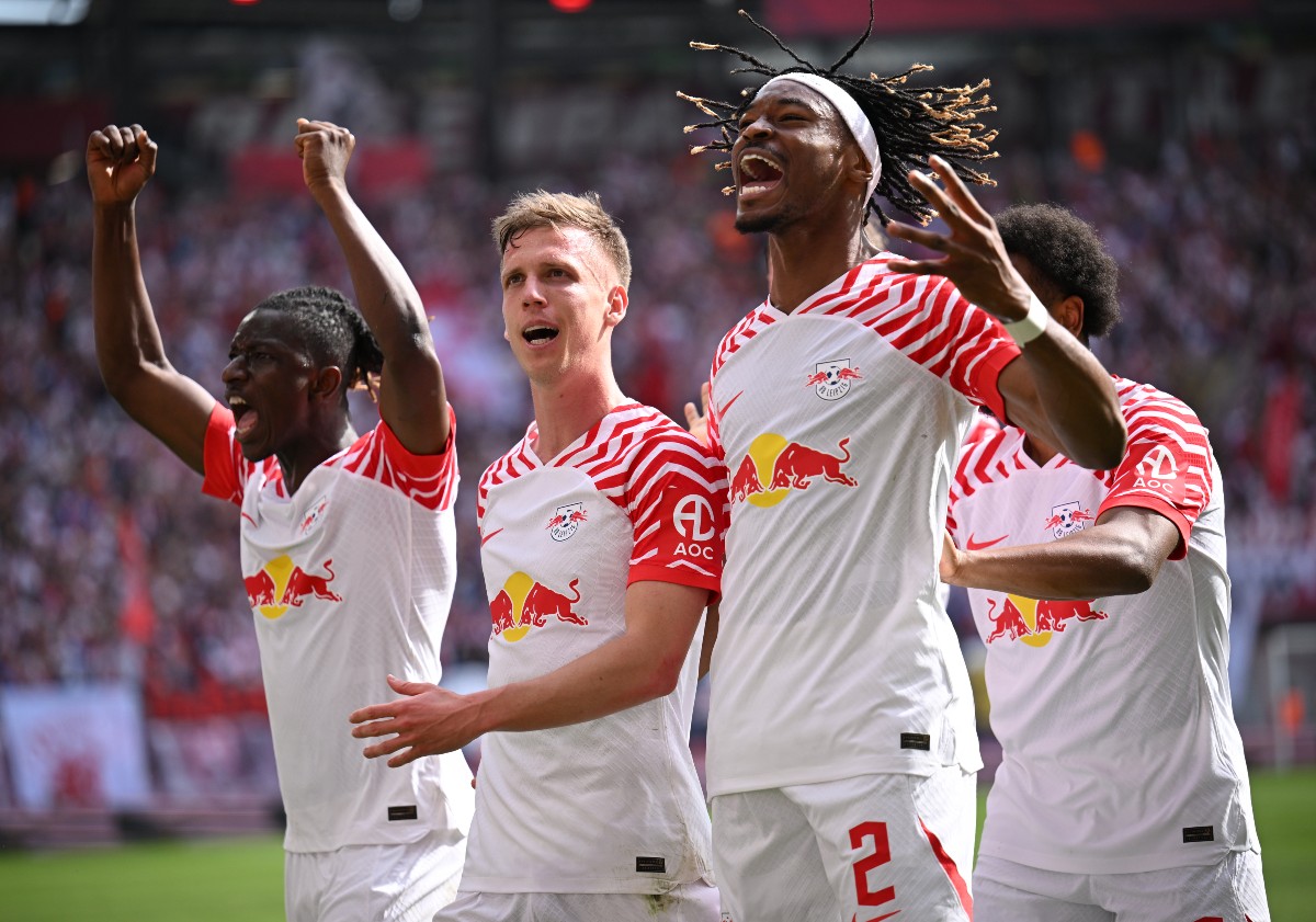 Liverpool line-up move for Bundesliga super star