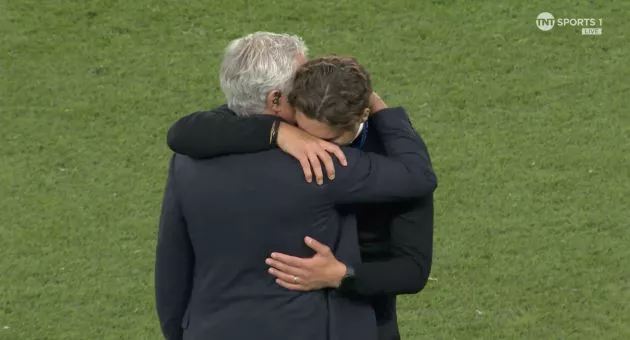 Jose Mourinho consoles Edin Terzic.