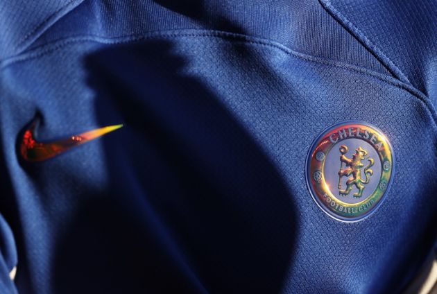 chelsea shirt badge