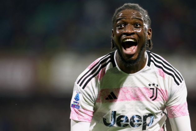 Juventus' British forward #17 Samuel Iling-Junior celebrates after scoring Juventus' first goal during the Italian Serie A football match between US Salernitana and Juventus FC at the Arechi Stadium, in Salerno, on January 7, 2024.