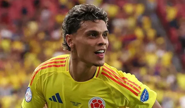 Richard Rios in action for Colombia.