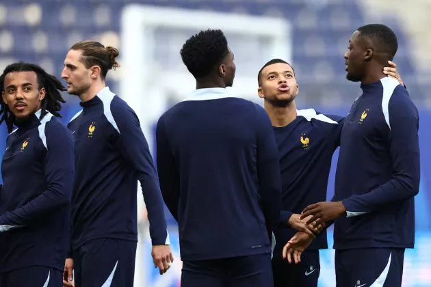 france euros training kounde rabiot mbappe