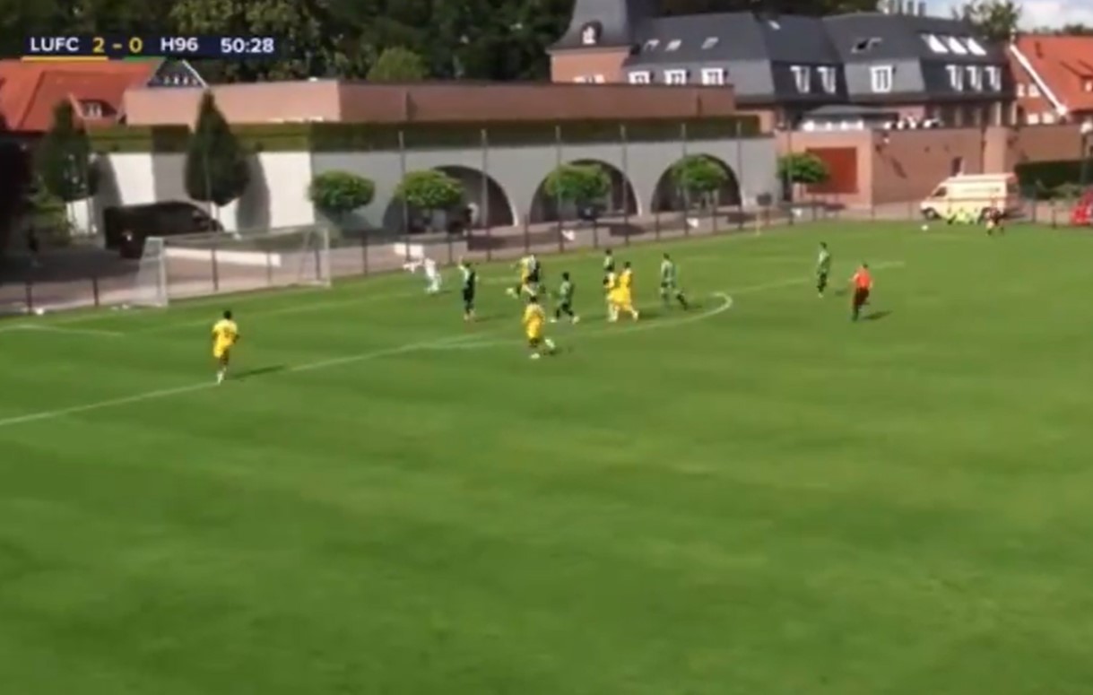 Video: Leeds United fans will love team goal scored in behind-closed-doors friendly