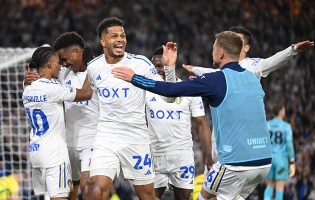 Georginio Rutter of Leeds United celebrates with teammates after Crysencio Summerville of Leeds United scores his team's fourth goal during the Sky Bet Championship Play-Off Semi-Final 2nd Leg match between Leeds United and Norwich City at Elland Road