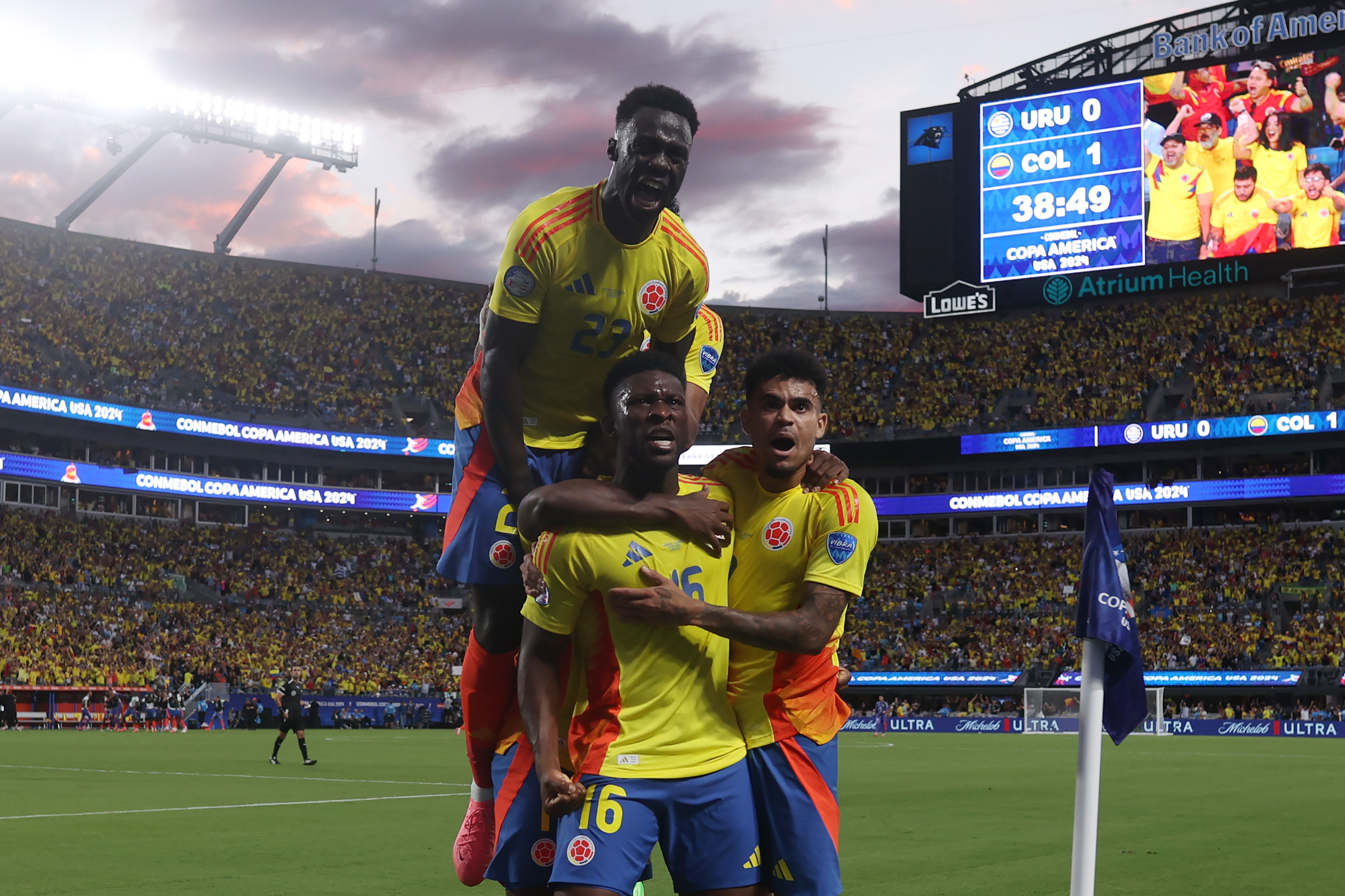 Video: Crystal Palace star’s stunning header propels Colombia into the lead