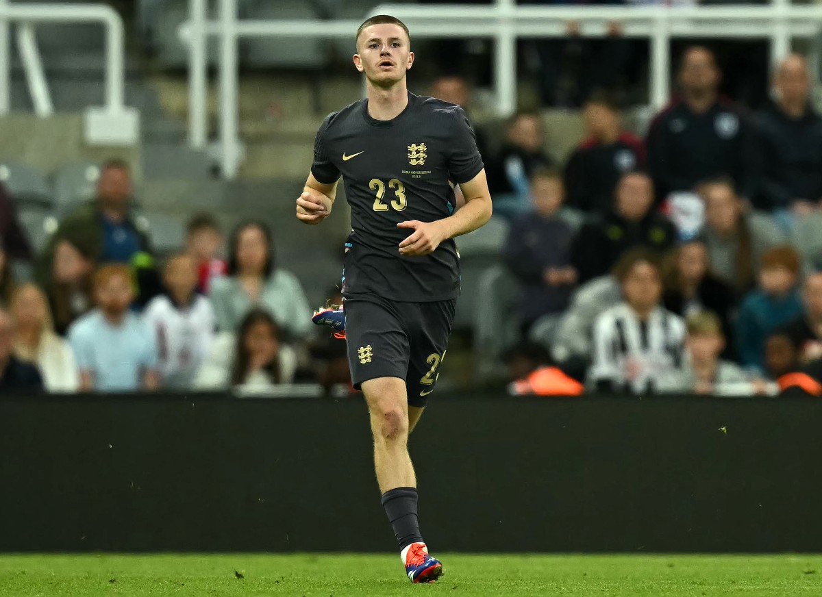 Liverpool and Manchester City keen on Adam Wharton.