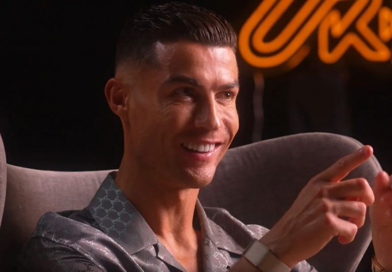 Cristiano Ronaldo launches YouTube channel and sets world record ...