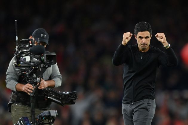 LONDON, ENGLAND - OCTOBER 09: Mikel Arteta, Manager of Arsenal celebrates their side's win after the final whistle of the Premier League match between Arsenal FC and Liverpool FC at Emirates Stadium on October 09, 2022 in London, England.