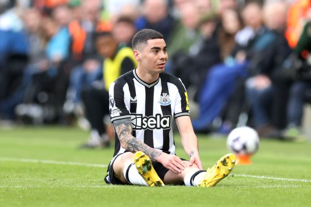 Miguel Almiron sitting down