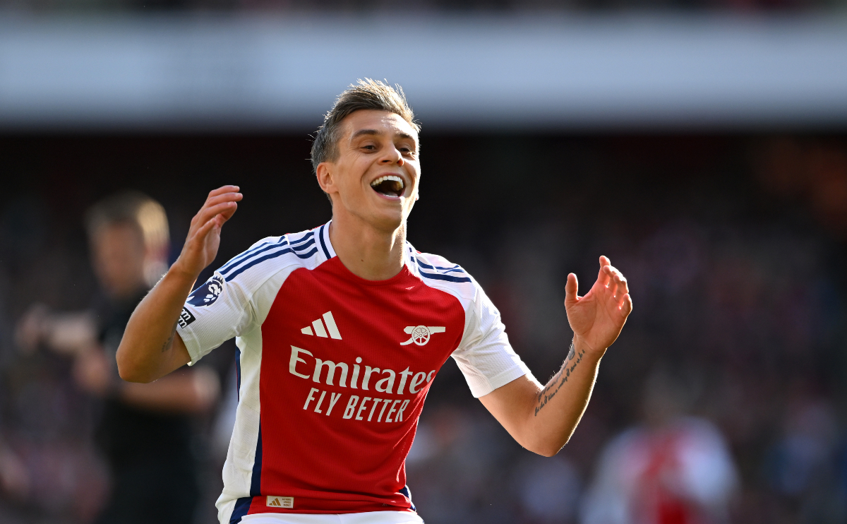 Leandro Trossard in action for Arsenal 