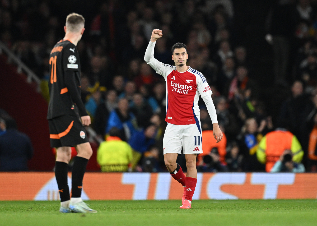 Gabriel Martinelli celebrates Arsenal goal vs Shakhtar Donetsk