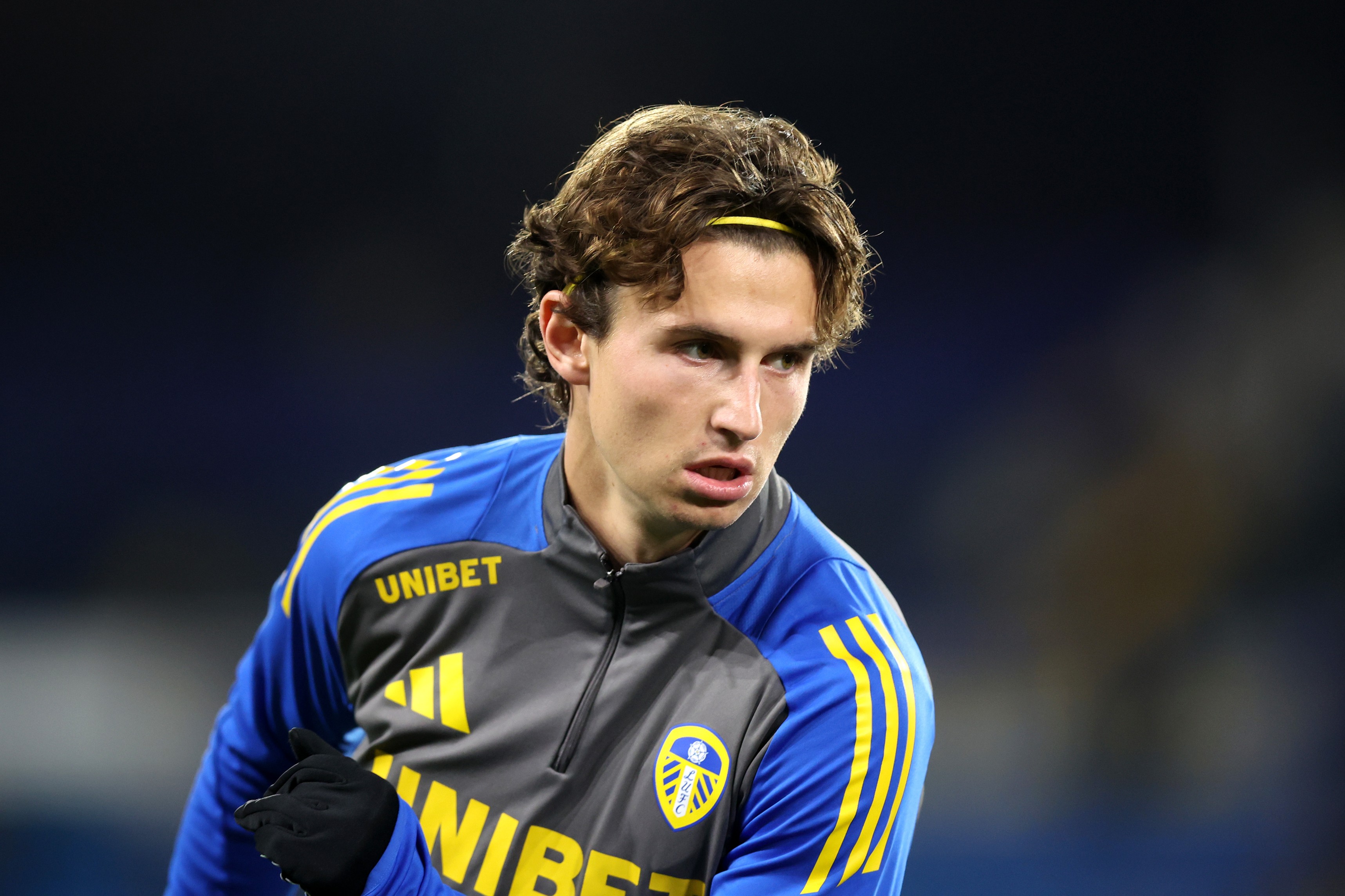 Leeds United urged to drop Brenden Aaronson.