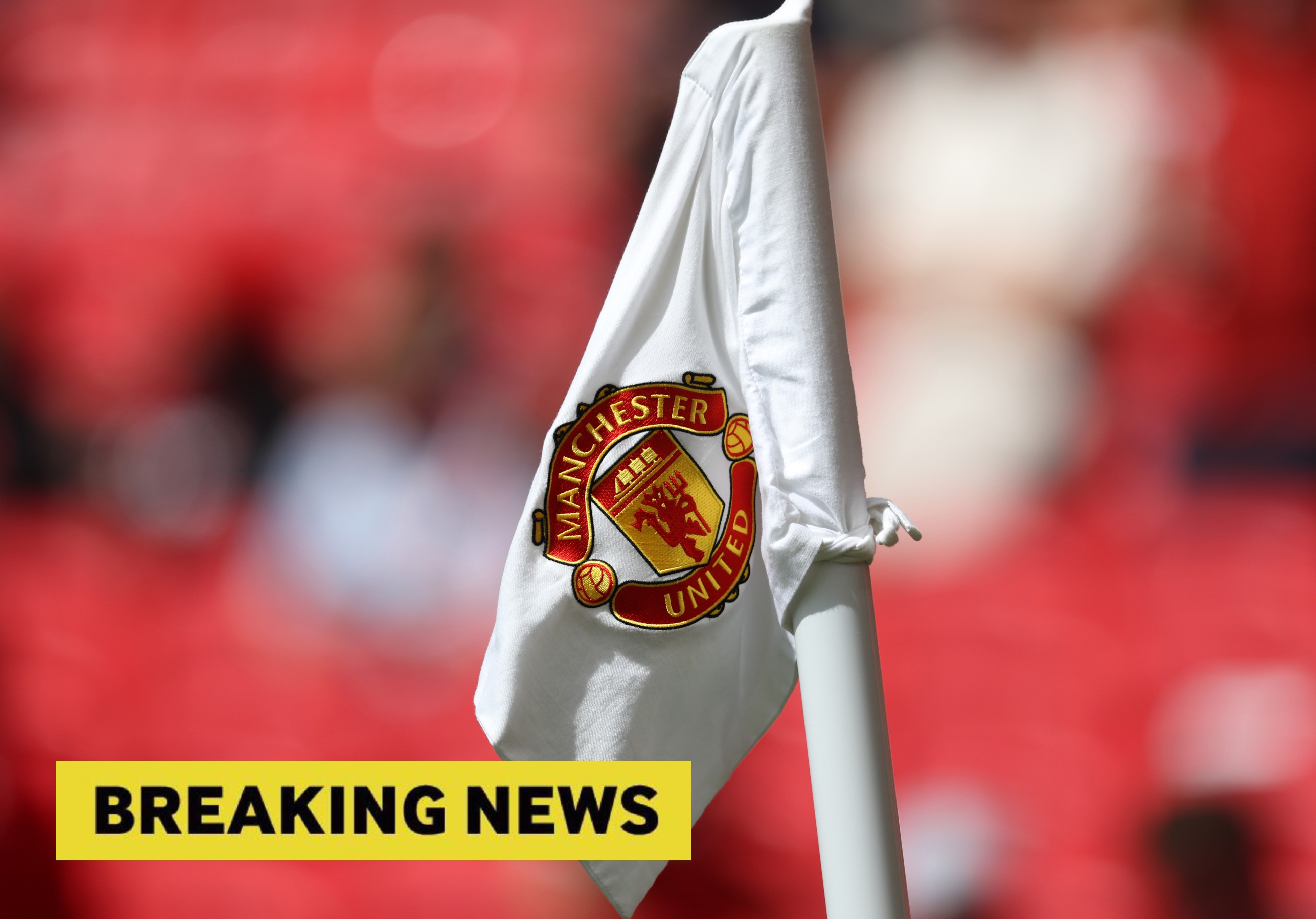 “Sources say…” – Man United set to bag bargain deal thanks to “pact” as talks “ongoing”