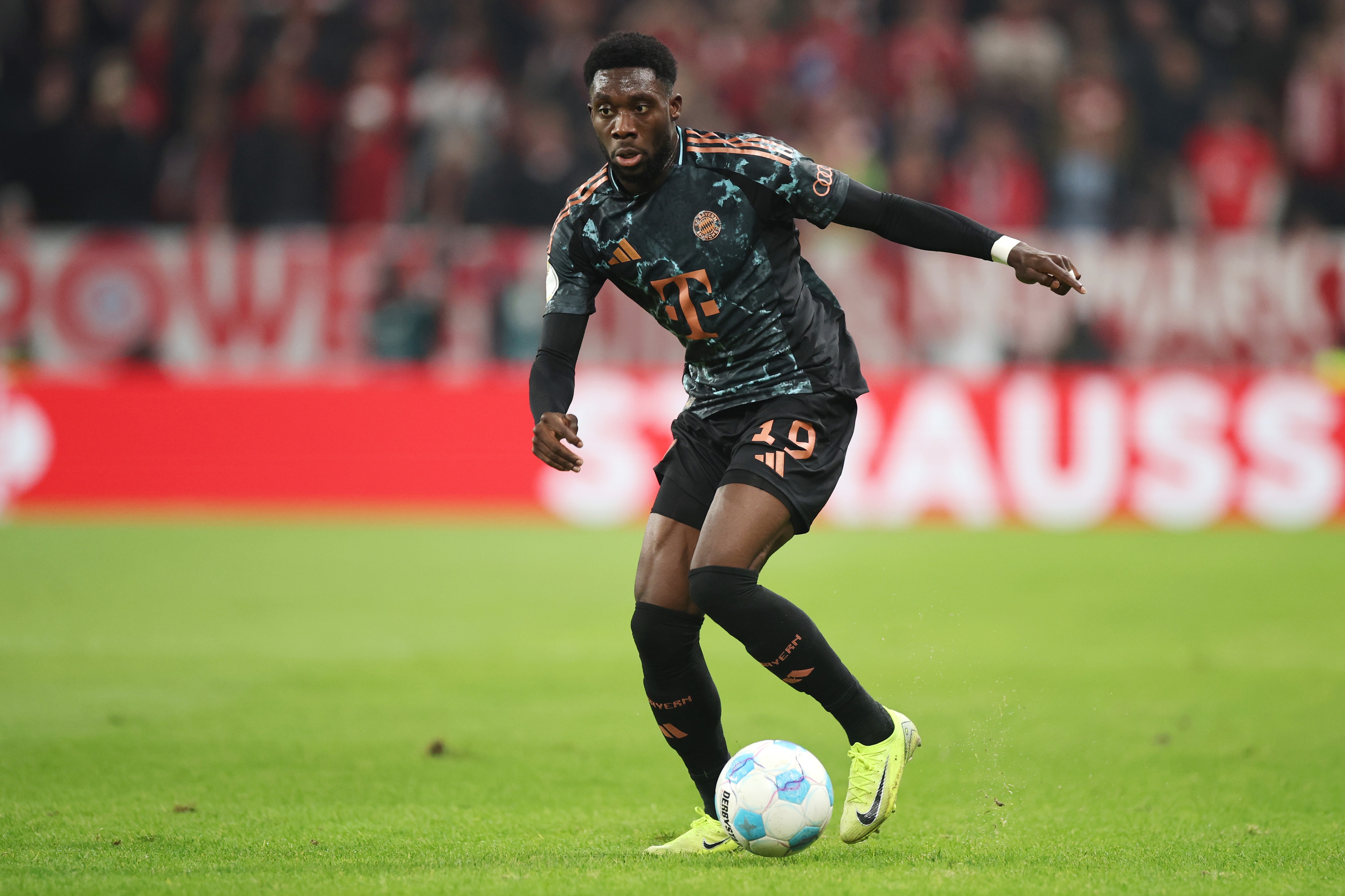 Man Utd interested in Real Madrid target Alphonso Davies