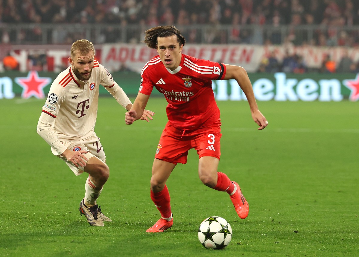 Alvaro Carreras in action for Benfica