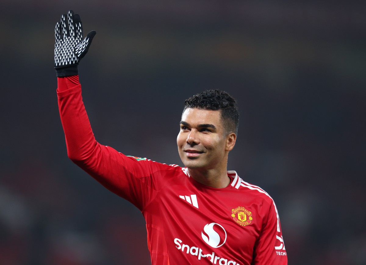 Casemiro sent a classy farewell message to Ruud van Nistelrooy