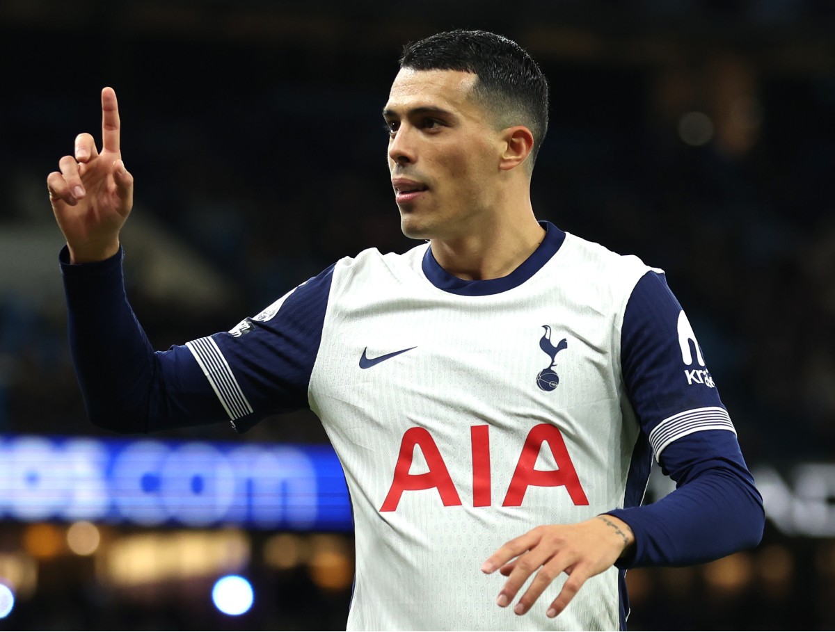 Pedro Porro celebrates scoring for Tottenham in their win over Manchester City