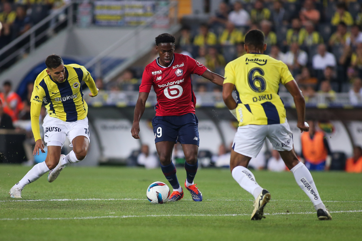 Jonathan David in action for Lille