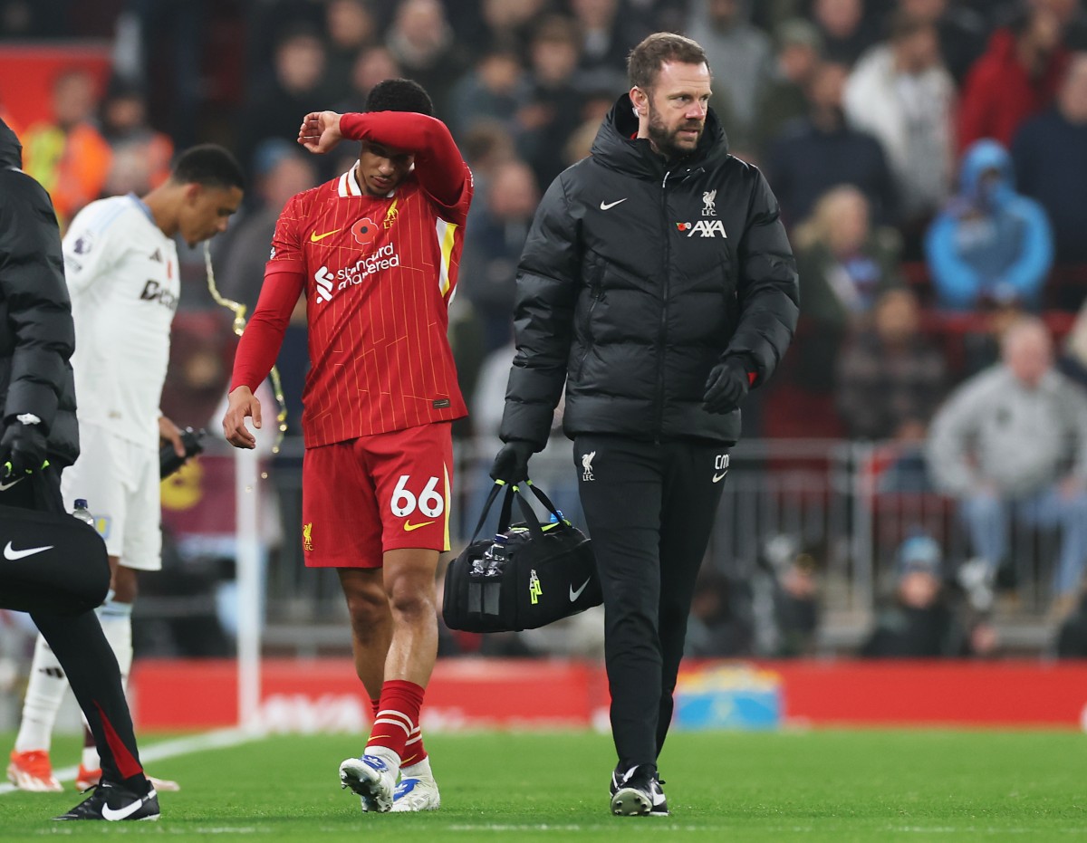 Trent Alexander-Arnold went off injured for Liverpool against Aston Villa