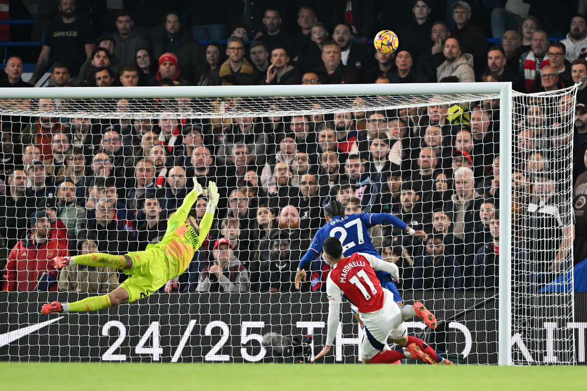 Chelsea star Malo Gusto misses from two yards out against Arsenal