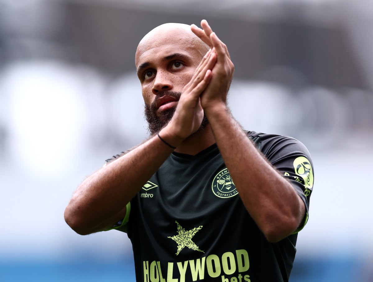 Bryan Mbeumo applauds the Brentford fans