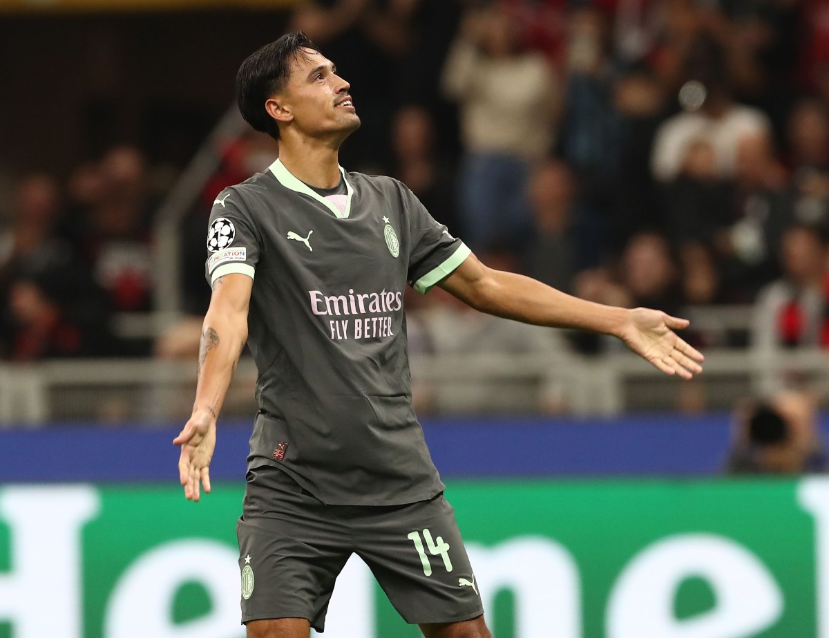 Tijjani Reijnders celebrates a goal for AC Milan