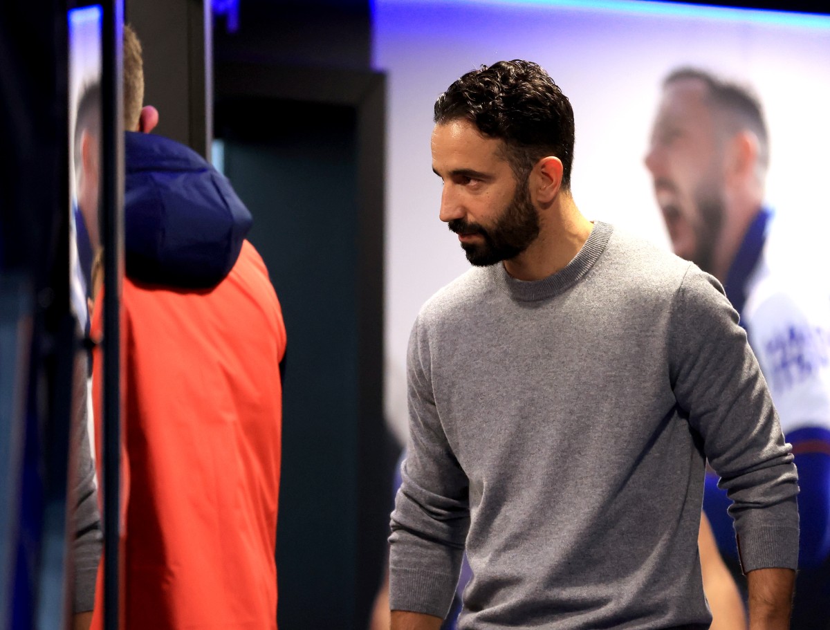 Ruben Amorim in the tunnel before Ipswich Town vs Manchester United