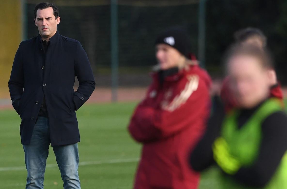 Jason Ayto at Arsenal training