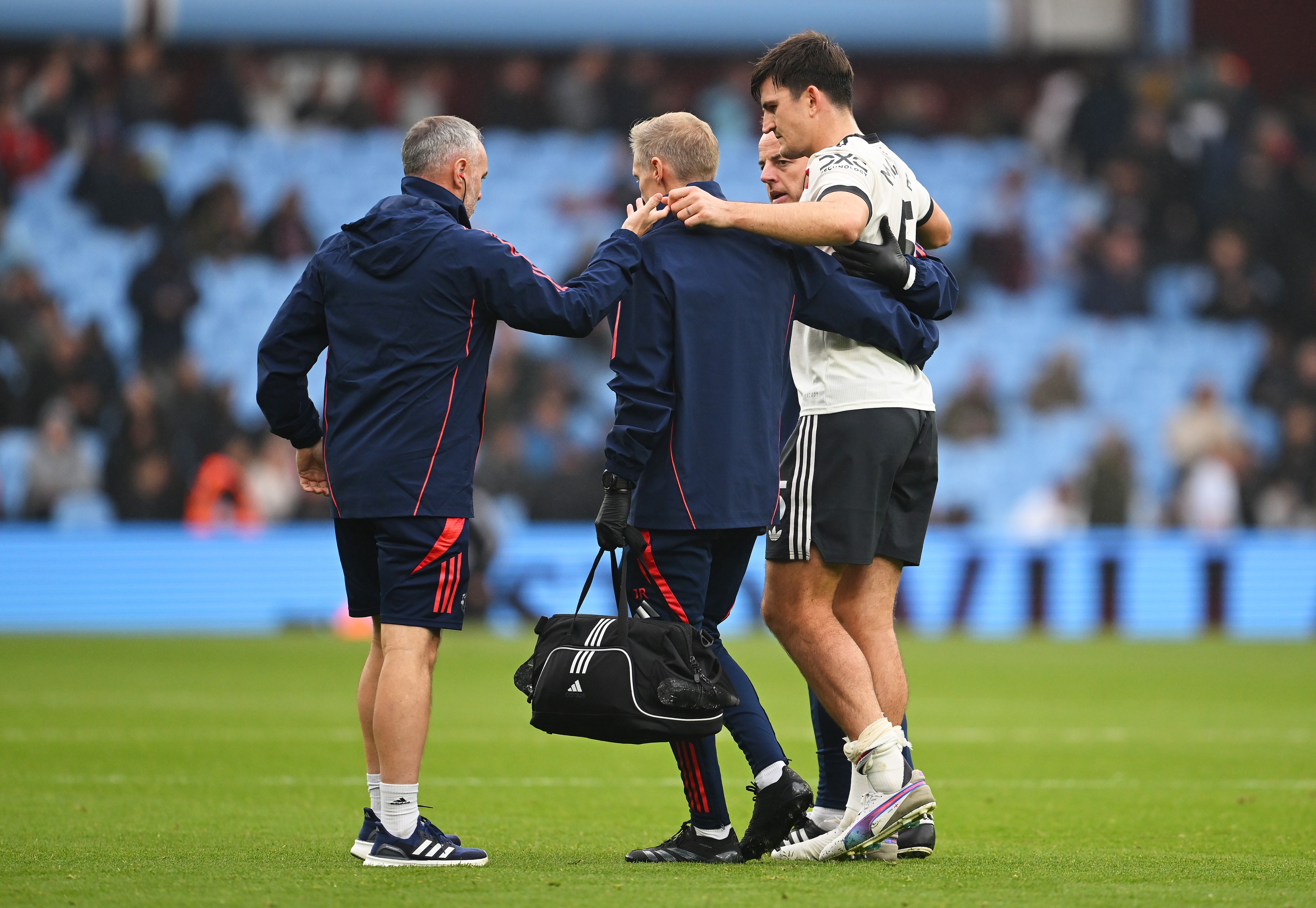 Harry Maguire wants to stay at Man United