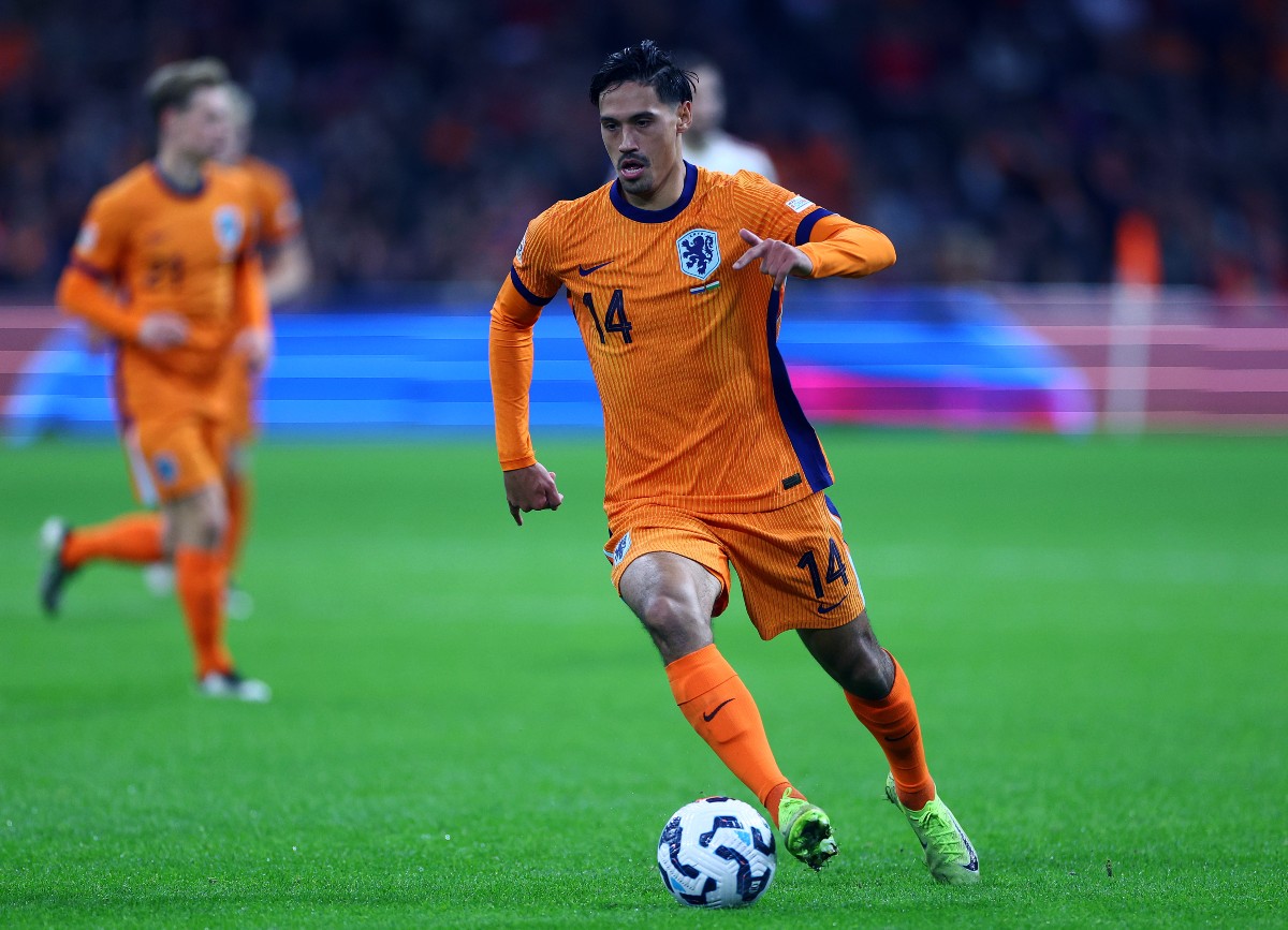 Tijjani Reijnders in action for the Netherlands