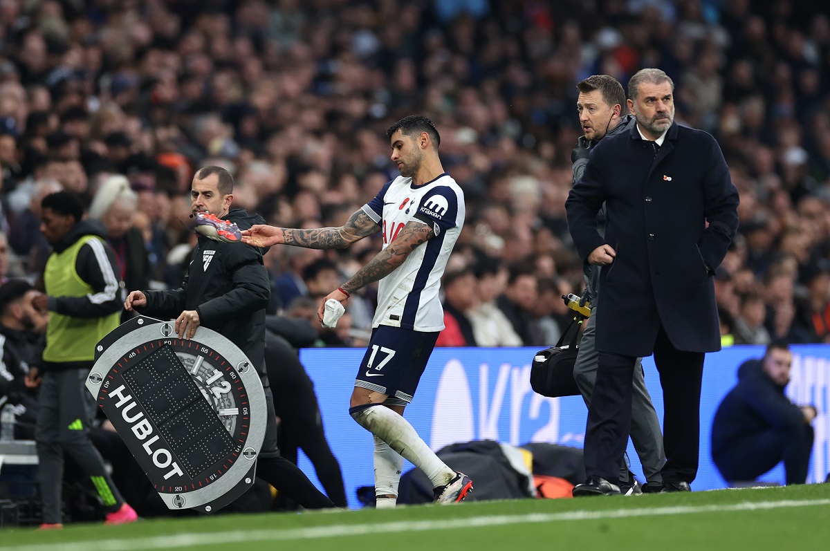 Cristian Romero gets injured vs Aston Villa