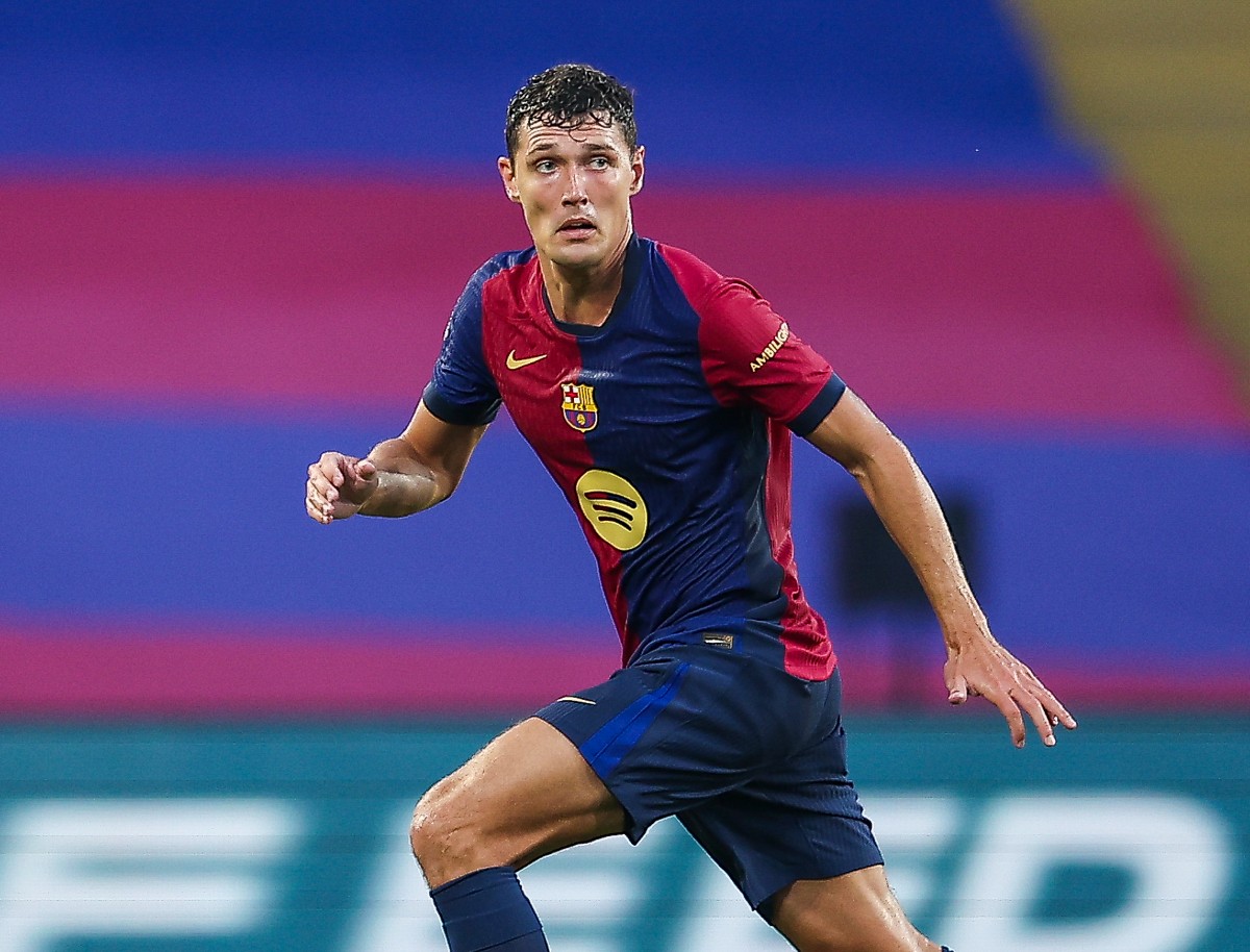 Andreas Christensen in action for Barcelona