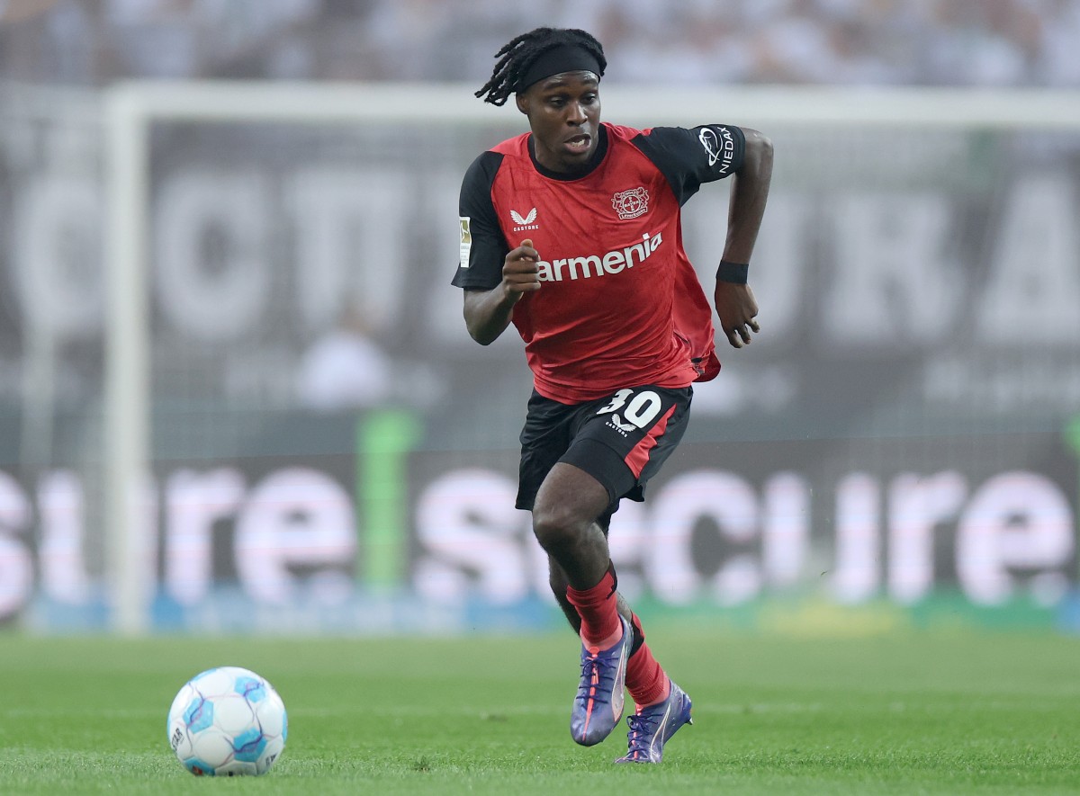 Jeremie Frimpong in action for Bayer Leverkusen