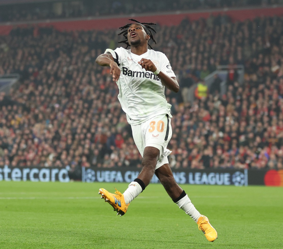 Jeremie Frimpong in action for Bayer Leverkusen against Liverpool