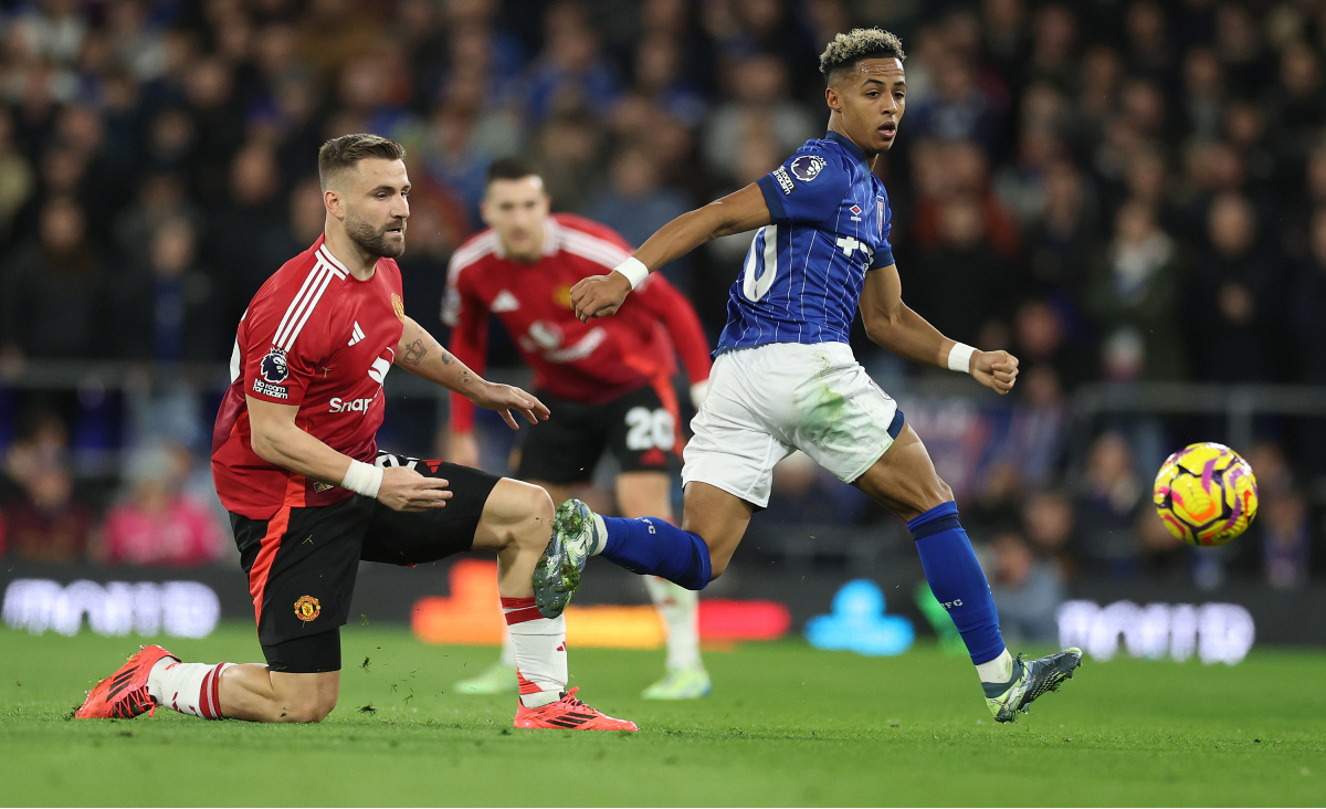 Luke Shaw in action for Man United