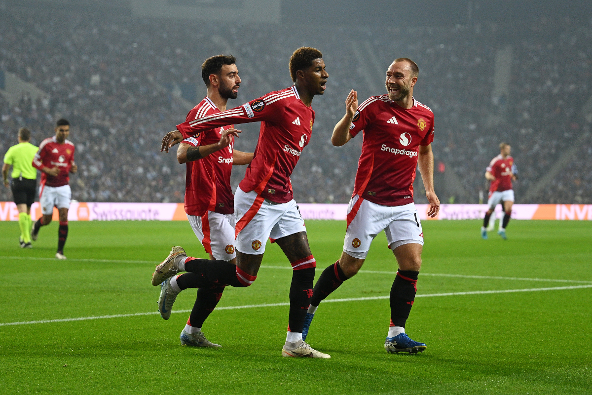 Marcus Rashford celebrates Manchester United's goal