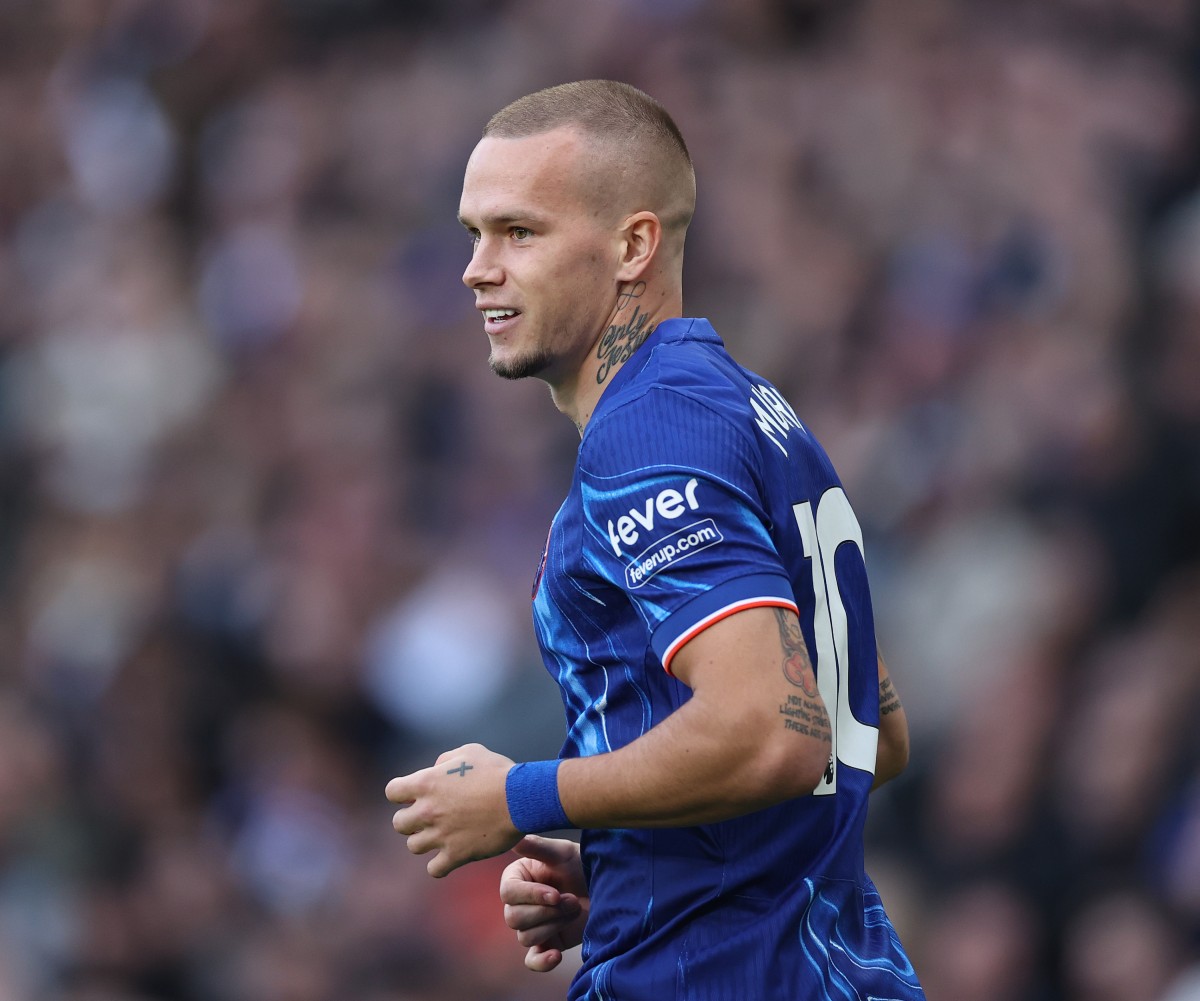 Mykhailo Mudryk in action for Chelsea against Newcastle