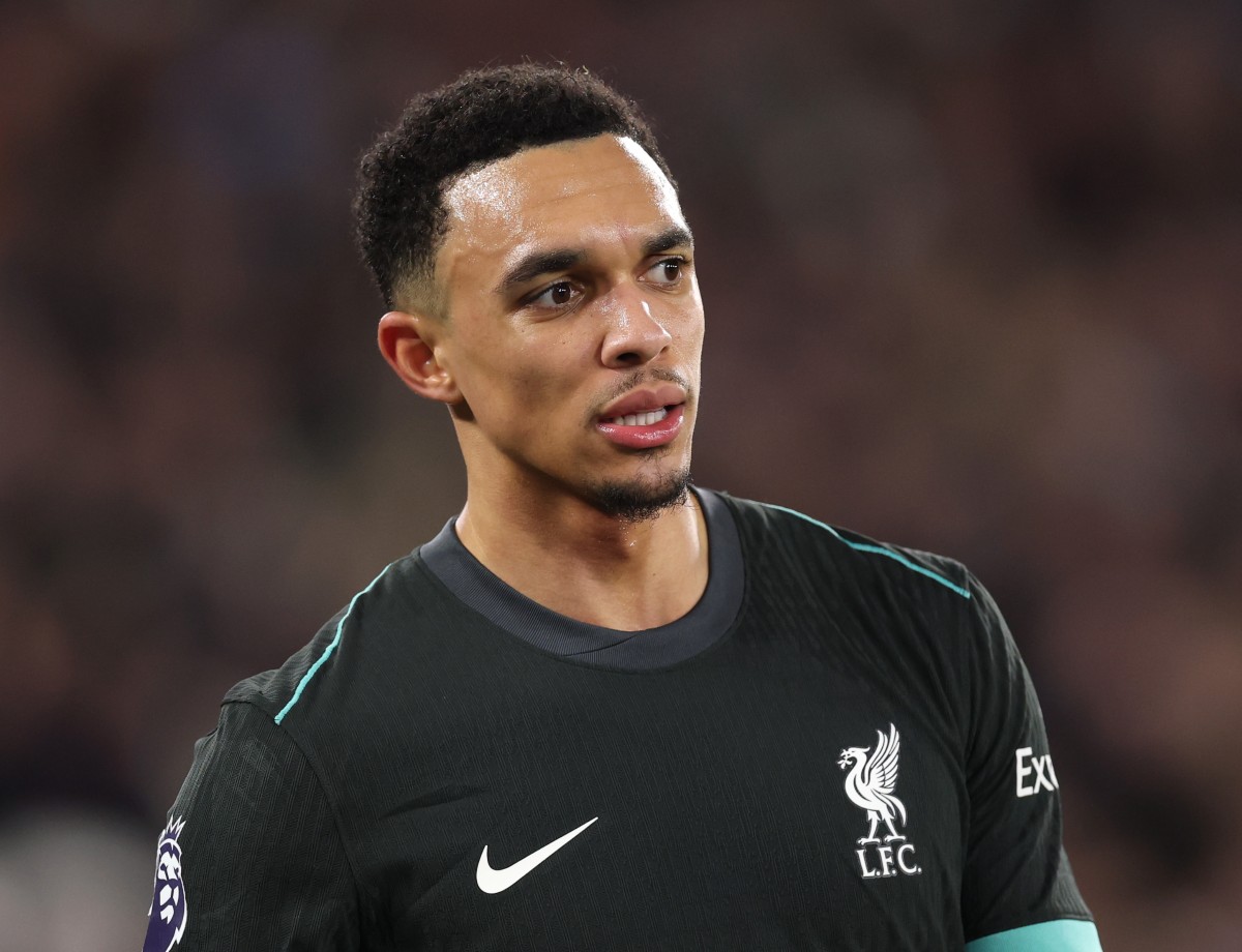 Trent Alexander-Arnold in action for Liverpool against West Ham