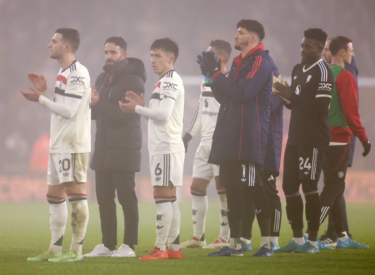 Ruben Amorim and Man United players after the Wolves game