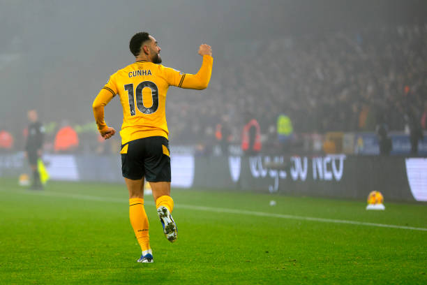 Matheus Cunha celebrates his goal vs Manchester United