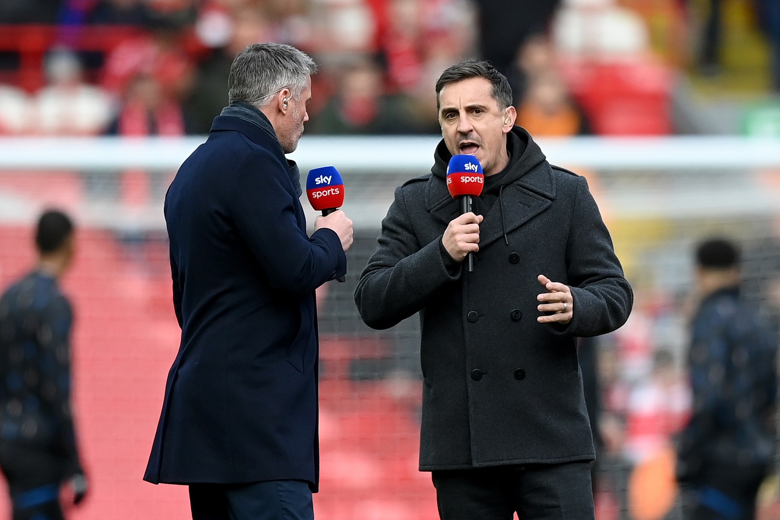 Gary Neville aims to take a dig at the Arsenal man