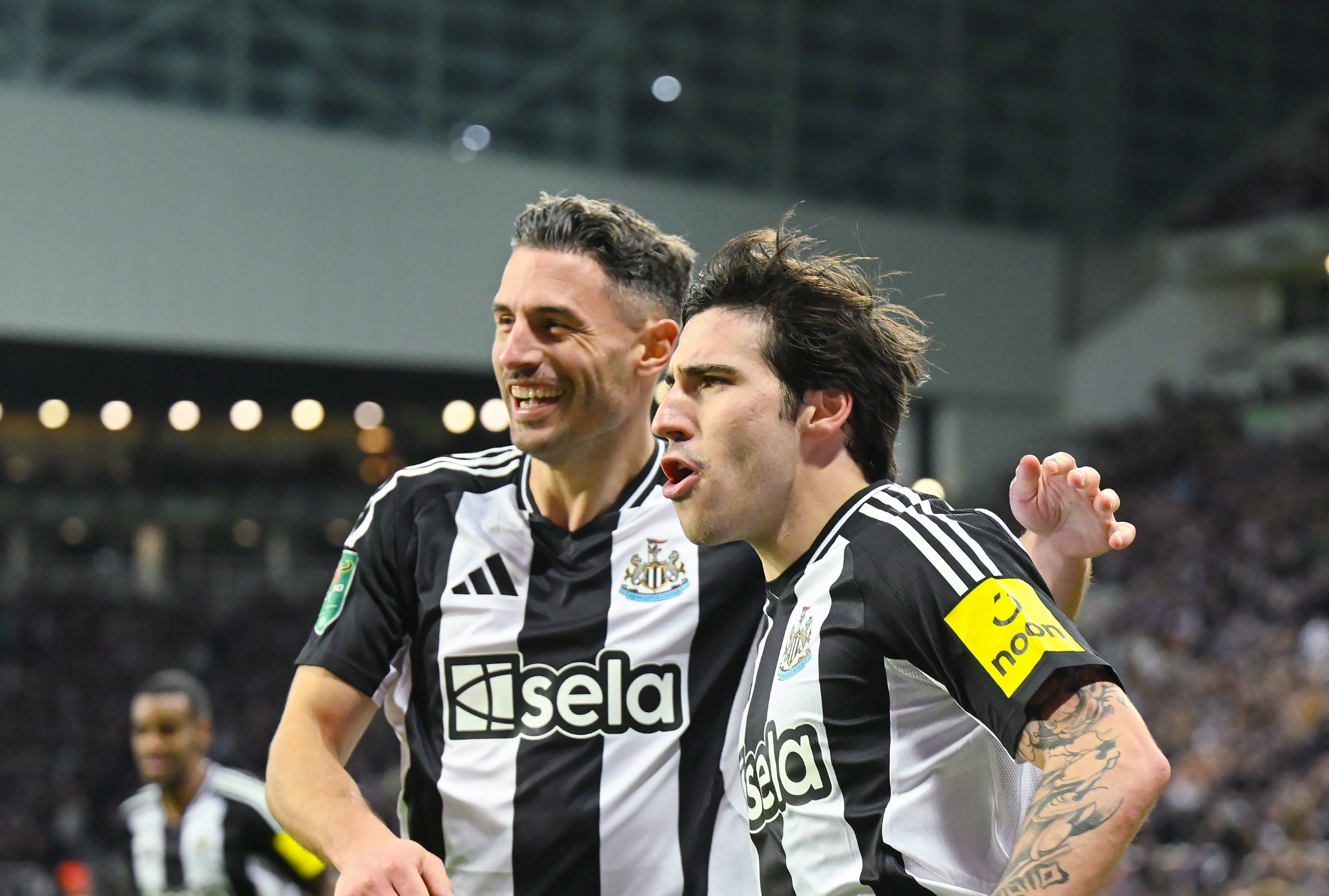 Newcastle United's Sandro Tonali celebrates the goal