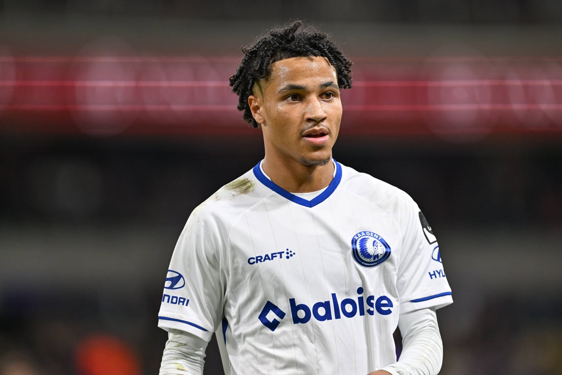 Momodou Sonko in action