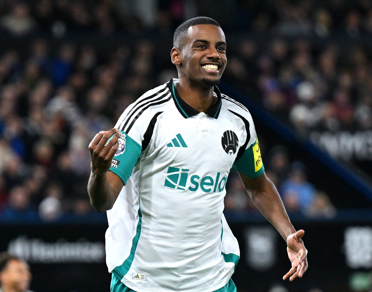 Alexander Isak celebrates a goal for Newcastle United